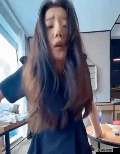 求问：如何看待国产成人影片张津瑜视频在网络上的热议？